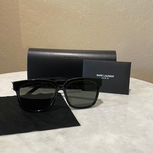 Saint Laurent Sunglasses SL M40/F black
